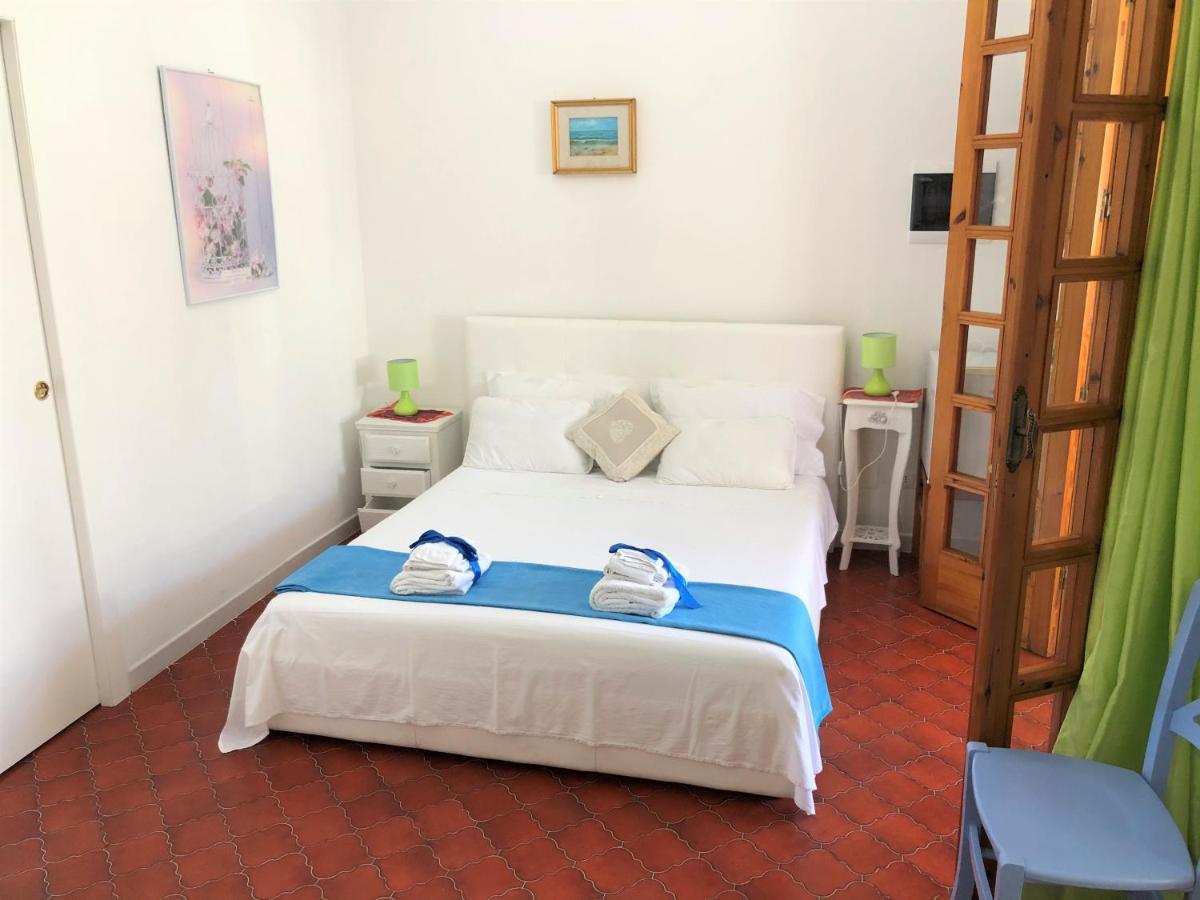 B&B Il Villino Torre Dell'Orso Exterior foto