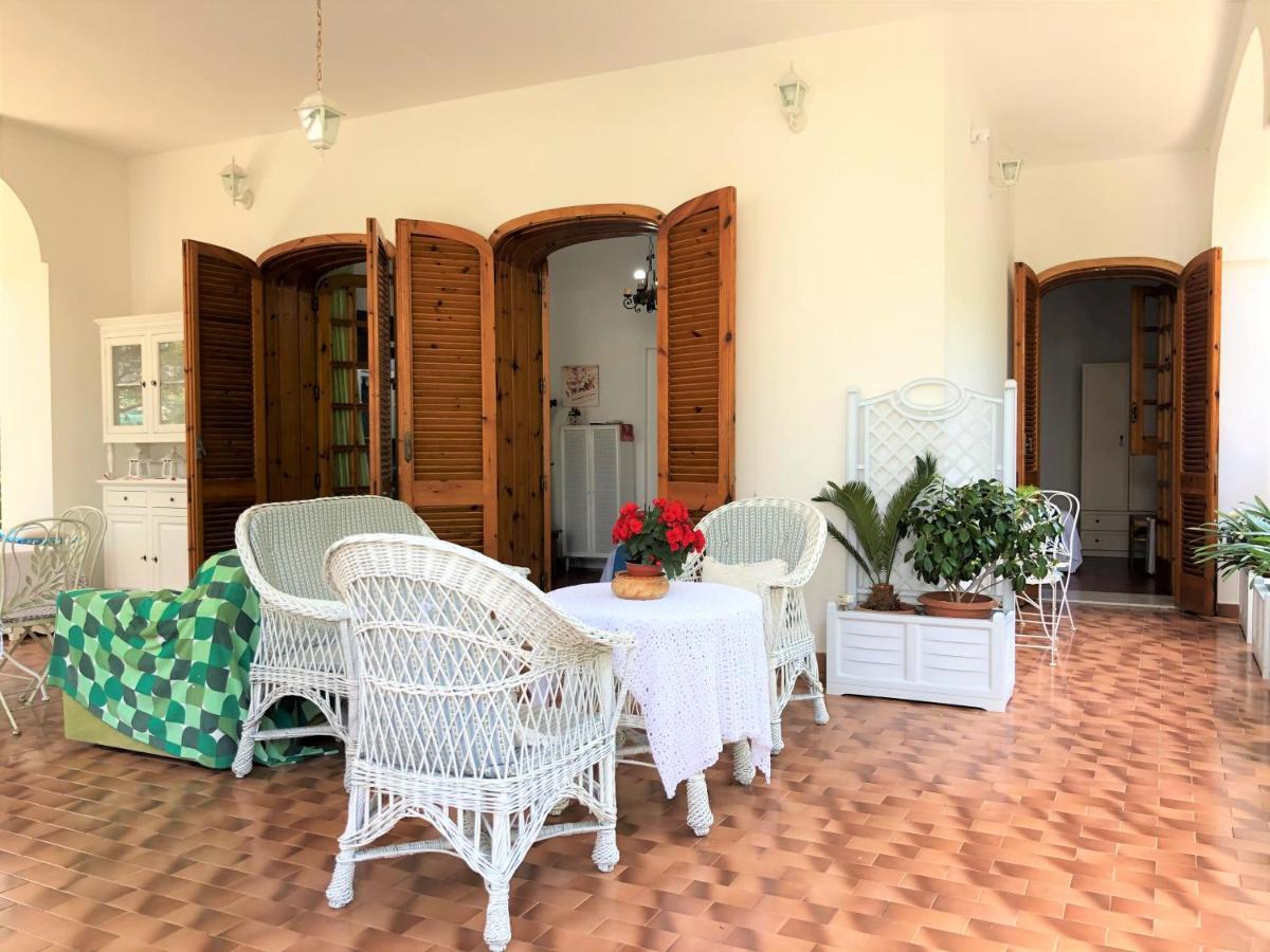 B&B Il Villino Torre Dell'Orso Exterior foto