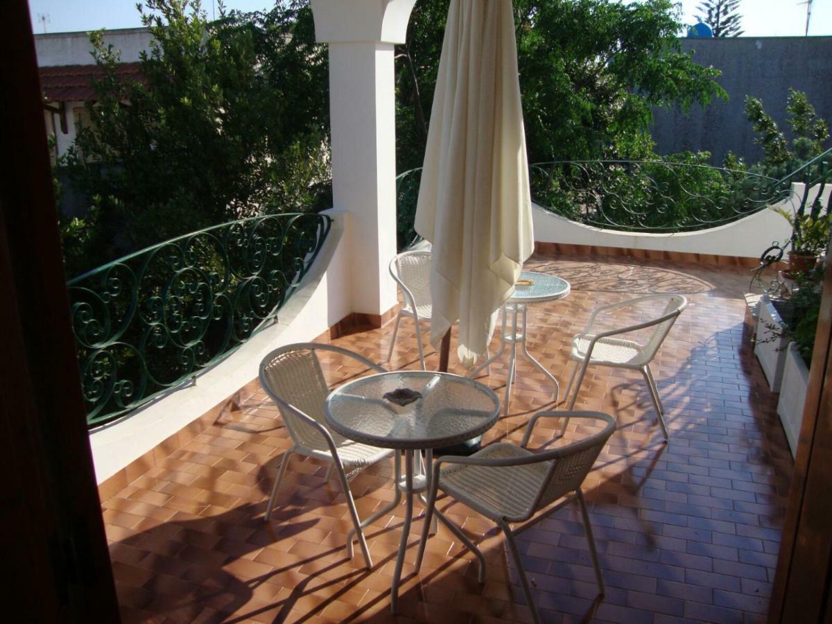 B&B Il Villino Torre Dell'Orso Exterior foto